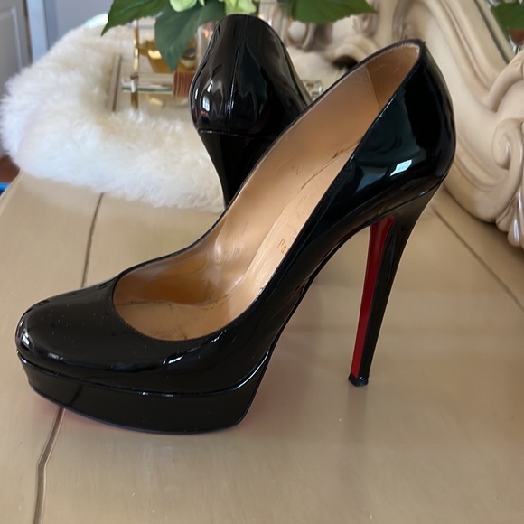 Christian louboutin black heels - Picture 8 of 13